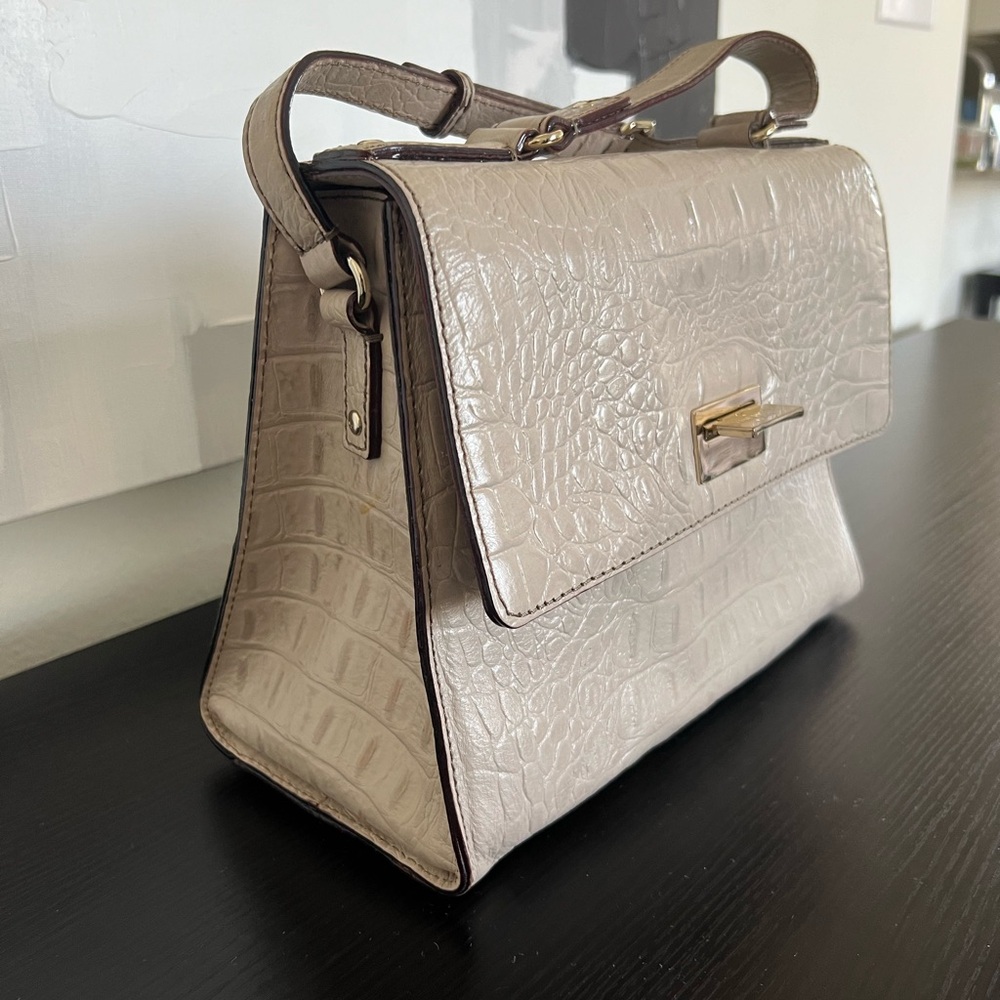 Kate Spade Purse - Picture 2 of 10
